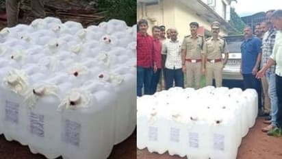 കണ്ണൂരിൽ സംശയാസ്പദ സാഹചര്യത്തിൽ ഇന്നോവ കാർ;1000 ലിറ്റർ സ്പരിറ്റ് വളഞ്ഞിട്ട് പിടികൂടി പൊലീസ്