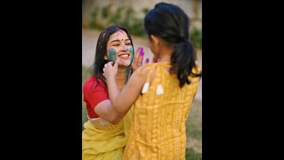 குழந்தைகள் தினம் 2023: ஒவ்வொரு பெற்றோரும் தங்கள் குழந்தைகளுக்குக் கற்பிக்க வேண்டிய 10 வாழ்க்கைப் பாடங்கள்..