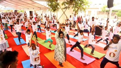 அனைத்து பள்ளிகளிலும் யோகாவை தனி பாடமாக கொண்டு வரவேண்டும் - ஆளுநர் தமிழிசை விருப்பம்