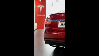 இந்தியாவில் டெஸ்லா கார் தொழிற்சாலை! ரூ.20 லட்சம் முதல் மின்சார கார் விற்க திட்டம்!