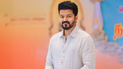 ஒரே நாளில் யூடியூப்பில் அதிக லைக்ஸ் அள்ளிய டாப் 5 தமிழ் சாங்ஸ்; என்ன லிஸ்ட் முழுக்க விஜய் பாட்டு தான் இருக்கு!