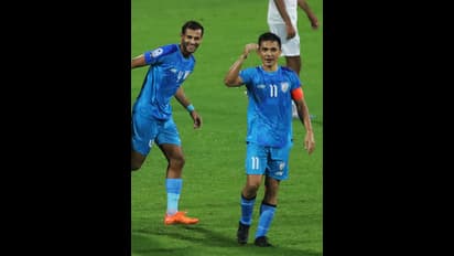 വീണ്ടും ലെബനോന് കീഴടക്കാന് ഛേത്രിയും സംഘവും! സാഫ് കപ്പില് സെമി ഫൈനല് ലക്ഷ്യമിട്ട് ഇന്ത്യ ഇന്നിറങ്ങും