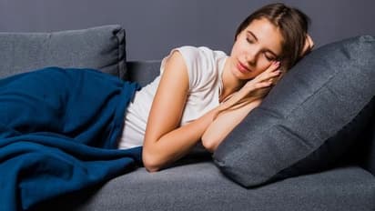  Health Tips: నిద్రతో ఆటలాడకండి.. బలవంతంగా ఆపుకొని ప్రమాదాన్ని కొని తెచ్చుకోకండి!