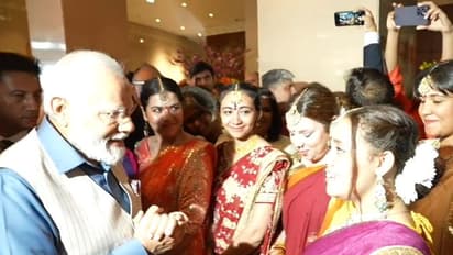 ಬಾಲಿವುಡ್ ಶೋಲೆ ಚಿತ್ರದ ಹಾಡಿನ ಮೂಲಕ ಪ್ರಧಾನಿ ಮೋದಿ ಸ್ವಾಗತಿಸಿದ ಈಜಿಪ್ಟ್ ಯುವತಿ!