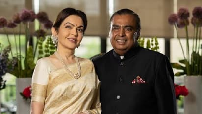 വിദ്യാർത്ഥികൾക്ക് കൈത്താങ്ങായി നിത അംബാനി; 2 ലക്ഷം രൂപ വരെ ലഭിക്കുന്ന സ്കോളർഷിപ്പുകൾക്ക് അപേക്ഷിക്കാം 