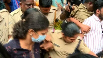 വ്യാജ രേഖ കേസിൽ ഇനിയെന്ത്? കെ വിദ്യ നീലേശ്വരം പൊലീസ് സ്റ്റേഷനിൽ ചോദ്യം ചെയ്യലിന് ഹാജരായി