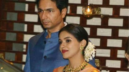 துரோகம் செய்த கணவர்... இன்ஸ்டாவில் புகைப்படங்களை அதிரடியாக நீக்கிய அசின்... அப்போ விவாகரத்து கன்பார்மா?