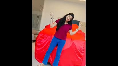 பிக்பாஸ் மூலம் சம்பாதித்த பணத்தில் புது கார் வாங்கிய தனலட்சுமி... அதன் மதிப்பு இத்தனை லட்சமா?