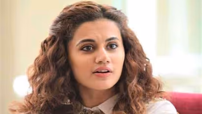 Taapsee Pannu gets irritated with papprazzi while leaving Sharad Kelkar’s birthday party; watch video