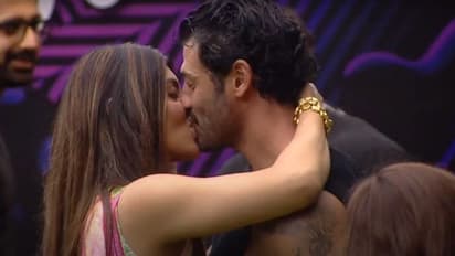 Bigg Boss OTT 2: Akanksha Puri, Jad Hadid's STEAMY lip-lock during task leaves netizens puzzled (WATCH)