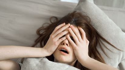 రాత్రిపూట ఈ పనులు చేస్తే ఏం చేసినా నిద్రరాదు జాగ్రత్త