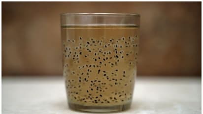 അതിരാവിലെ വെറും വയറ്റിൽ ചിയ വിത്ത് വെള്ളം കുടിച്ചാൽ...