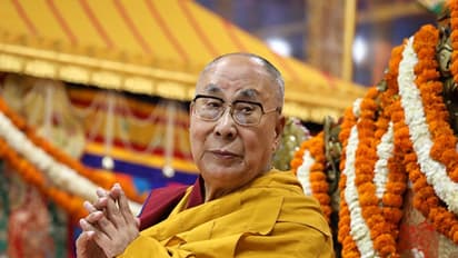 ఢిల్లీ ఎయిమ్స్లో టిబెటన్ మత గురువు దలైలామా !?