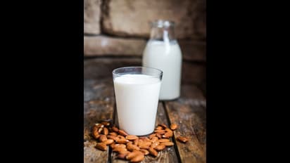 Tumakur : ಹೈನುಗಾರರು ಗುಣಮಟ್ಟದ ಹಾಲು ಸರಬರಾಜು ಮಾಡಿ