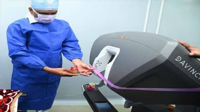 హాఫ్ నాలెడ్జ్‌తో మాట్లాడుతున్నారు: ఉస్మానియాపై  గవర్నర్ విమర్శలకు  హరీష్ కౌంటర్