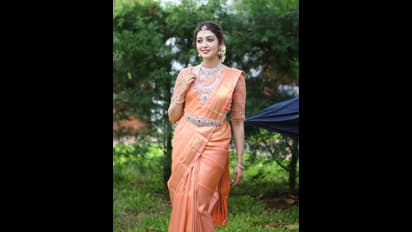 ఒంటినిండా నగలతో దగదగ మెరిసిపోతున్న ప్రణీతా సుభాష్‌ అందాలు.. పట్టుచీరలో పవన్‌ బ్యూటీ ఇంత అందంగానా?