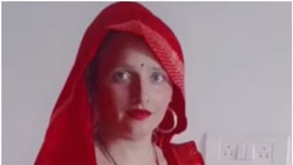 പബ്ജിയിൽ പരിചയപ്പെട്ട കാമുകനെ തേടി പാക് യുവതി ഇന്ത്യയിൽ, കൂടെ നാല് മക്കളും!, ഒടുവിൽ ഇരുവരും പൊലീസിന്റെ പിടിയിൽ