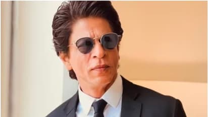 షూటింగ్ సెట్స్ లో షారుక్ ఖాన్ కి ప్రమాదం, సర్జరీ చేయాలన్న డాక్టర్స్!