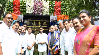 చిత్తూరు డెయిరీని కుట్రపూరితంగా మూసేశారు.. అమూల్ రాకతో మిలిగిన డెయిరీలకు జ్వరం: సీఎం జగన్