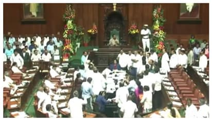 അഞ്ച് തെരഞ്ഞെടുപ്പ് വാഗ്ദാനങ്ങൾ നടപ്പിലാക്കരുത്, അടിയന്തര പ്രമേയവുമായി ബിജെപി; പ്രതിഷേധം