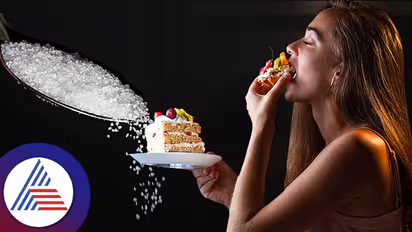 மனச்சோர்வு முதல் புற்றுநோய் வரை.. அதிகளவு சர்க்கரை உட்கொள்வதால் ஏற்படும் பாதக விளைவுகள்..