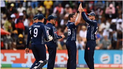 സിംബാബ്വെയും ലോകകപ്പ് കാണാതെ പുറത്ത്; അട്ടിമറിച്ച് സ്കോട്ലന്ഡ്