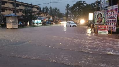 ಕರ್ನಾಟಕದ ಎಂಟಕ್ಕೂ ಹೆಚ್ಚು ಜಿಲ್ಲೆಗಳಲ್ಲಿ ಮಳೆಯಬ್ಬರಕ್ಕೆ 4 ಮಂದಿ ಬಲಿ