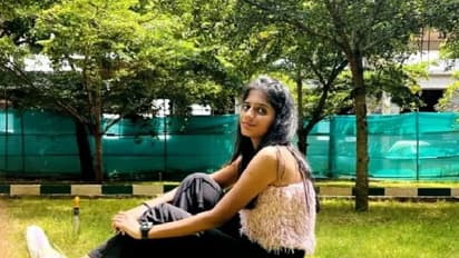 కాలేజ్ హాస్టల్లో ఇంజనీరింగ్ విద్యార్థిని అనుమానస్పద స్థితిలో మృతి.. తల్లిదండ్రుల అనుమానాలు..!!