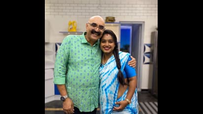 ತಾಯಿಯಾಗುತ್ತಿರುವ ಸಂಭ್ರಮದಲ್ಲಿ ಕಾಮಿಡಿ ಕಿಲಾಡಿ ನಯನಾ; ಬಸರಿ ಬಯಕೆ ಈಡೇರಿಸಿದ 'ಬೊಂಬಾಟ್ ಭೋಜನ'