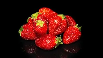 Glowing Skin to Digestion: 5 factors why Strawberries are beneficial to health