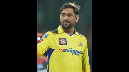 ഇന്ത്യന് ക്രിക്കറ്റിലെ 'നിത്യഹരിത നായകന്' എം എസ് ധോണിക്ക് ഇന്ന് പിറന്നാള്