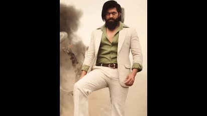 రికార్డ్ లపై కన్నేసిన కెజియఫ్, జపాన్ లో రిలీజ్ కు సన్నాహాలు.. ఎప్పుడంటే..?