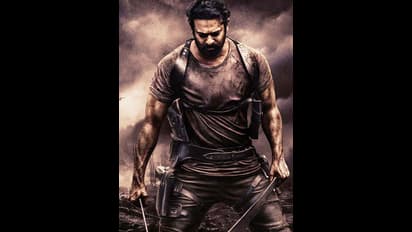 షేక్ చేస్తున్న సలార్ టీజర్, పండగ చేసుకుంటున్న ప్రభాస్ ఫ్యాన్స్..ఎన్ని వ్యూస్ వచ్చాయంటే.  