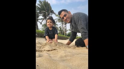 రూ.30 లక్షలు సంపాదించి, క్రికెట్ వదిలేస్తా... వసీం జాఫర్ భార్యతో చెప్పిన ధోనీ, వేల కోట్లకు అధిపతిగా..