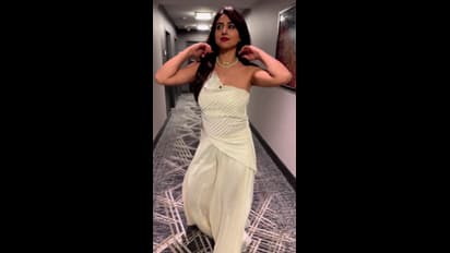 డల్లాస్ నగరంలో వర్షిణి రచ్చ.. తెలుగువారి సంబరాల్లో బోల్డ్ యాంకర్, ఎరుపెక్కిన పెదవులతో మెరుపులు 