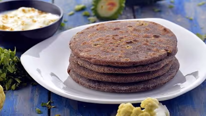 Weight Loss to Bone Health: 5 primary reasons why Ragi Roti is healthy superfood