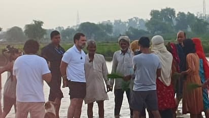 నా ఇంటికి తీసుకెళ్లలేను.. దాన్ని సర్కారు గుంజుకుంది: మహిళలతో రాహుల్.. చెల్లి ప్రియాంకతో ఫోన్   మాట్లాడించి.. !