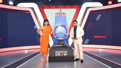 18 കുടുംബങ്ങൾക്ക് ഈദുൽ അദ്ഹ സമ്മാനം നൽകി എമിറേറ്റ്സ് ഡ്രോ