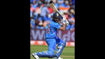 ரோகித் சர்மா தான் அதிக ரன்கள் குவிப்பார் – விரேந்திர சேவாக்!