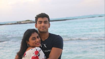 హాట్ టాపిక్ : వైయస్ షర్మిళ కొడుకు హీరోగా లాంచ్ ? , డైరెక్టర్ ఎవరంటే...