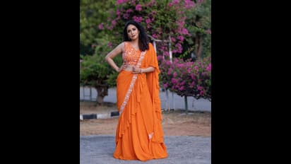 కుర్ర గుండెల్లో అందాల బాణాలు దించుతున్న సదా.. ట్రెడిషనల్ వేర్ లోనూ ఇంతలా గ్లామర్ మెరుపులా..