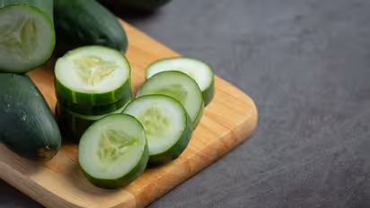 Here are 5 factors why Zucchini is a magical Superfood for Weight Loss