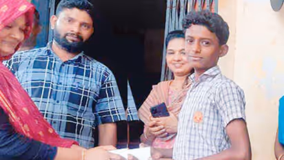 പൂർവ്വ വിദ്യാർഥി സംഗമത്തിനിടെ സ്വർണ്ണ ചെയിൻ കാണാതായി; 3 മാസത്തിന് ശേഷം കിട്ടി, 10-ാം ക്ലാസുകാരന്റെ സത്യസന്ധത