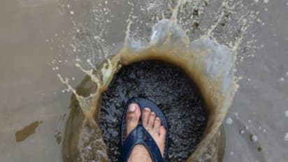 വെള്ളത്തിലൂടെ പകരുന്ന രോഗങ്ങള്; നിലവില് നിങ്ങള് ജാഗ്രത പാലിക്കേണ്ട കാര്യങ്ങള്