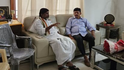 ఈ నెలాఖరు నుంచి బీఆర్ఎస్ నుంచి కాంగ్రెస్లోకి వలసల ఫ్లో..: మాజీ ఎంపీ పొంగులేటి