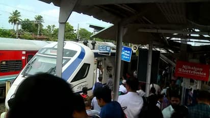 എഞ്ചിൻ പ്രവർത്തിച്ചില്ല, വഴിയിൽ കുടുങ്ങി വന്ദേ ഭാരത് എക്സ്‌പ്രസ്; കണ്ണൂരിൽ പിടിച്ചിട്ടു, യാത്രക്കാർക്ക് ദുരിതം