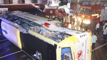 ಕೇರಳ: ಕಣ್ಣೂರು ಬಳಿ ಖಾಸಗಿ ಬಸ್, ಲಾರಿ ನಡುವೆ ಡಿಕ್ಕಿ, ಓರ್ವ ಸಾವು