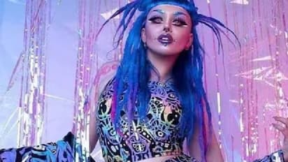 അന്യഗ്രഹ ജീവിയെപ്പോലെ രൂപമാറ്റം വരുത്തി യുവതി, ഭയന്നോടി ജനങ്ങൾ