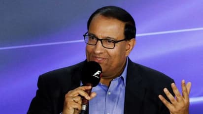 சிங்கப்பூர் போக்குவரத்துத் துறை அமைச்சர் ஈஸ்வரன் ஜாமீனில் விடுதலை! CPIB