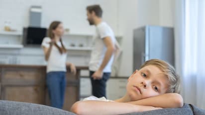 குழந்தைகள் பெற்றோரிடம் வெறுக்கும் 5 விஷயங்கள்! ஆனா வெளிய சொல்லமாட்டாங்க!